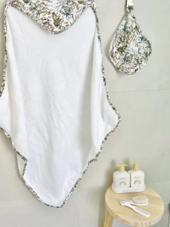 Mini & Me Hooded Towel & Wash Cloth Set Jurassic