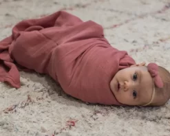 Luna Treasures Muslin Wrap Mauve Rose