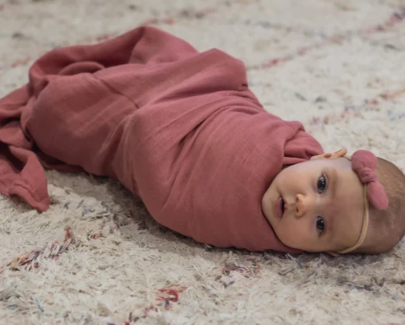 Luna Treasures Muslin Wrap Mauve Rose